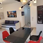 Apogeo Vista Linda 2 Dormitorios Garagem Ac Wi-Fi